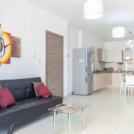 Cozy Apartment Close To The Sea 4 St. Paul's Bay Exterior photo