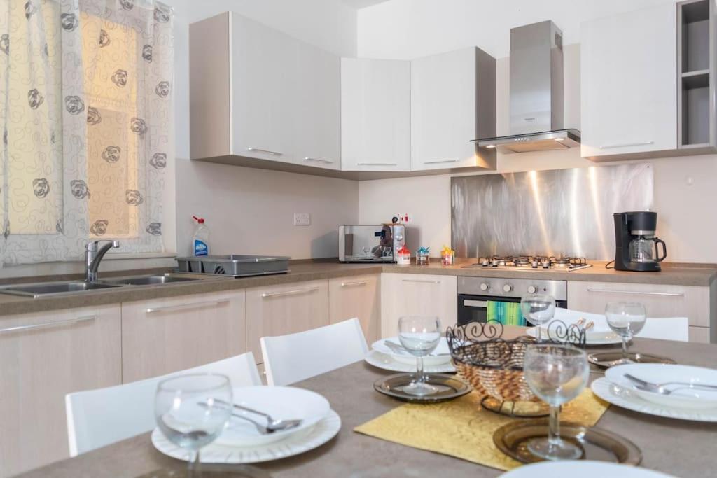 Cozy Close To The Sea 4 * St. Paul's Bay