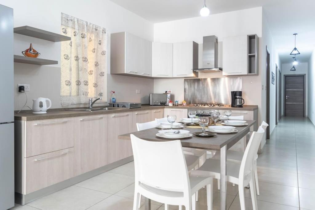 Apartment Cozy Close To The Sea 4 *